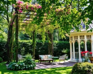 Pergola oder Pavillon: Schattige Rückzugsorte für den Sommer