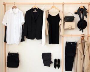 Capsule Wardrobe: Essentielle Teile für jeden Kleiderschrank