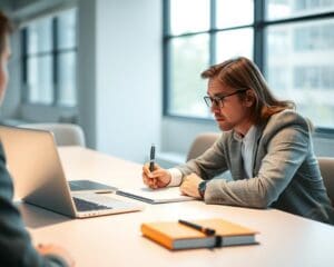 Was macht ein Protokollführer in Meetings?